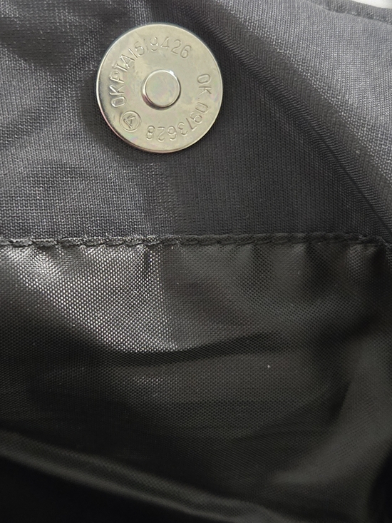 YANKEE CANDLE Black Quilted Classic Chic Tote Bag with Patent Straps - Picture 7 of 7